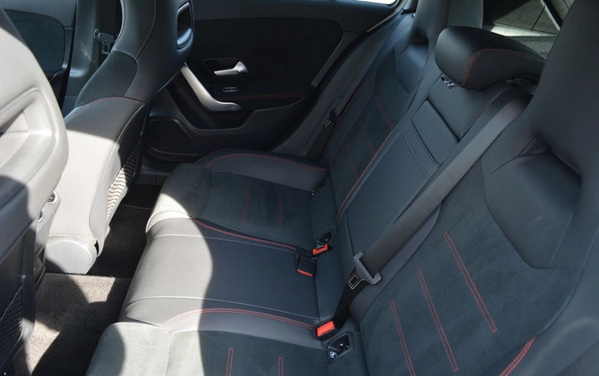 Mercedes-Benz Klasa A cena 179900 przebieg: 16950, rok produkcji 2023 z Leszno małe 79